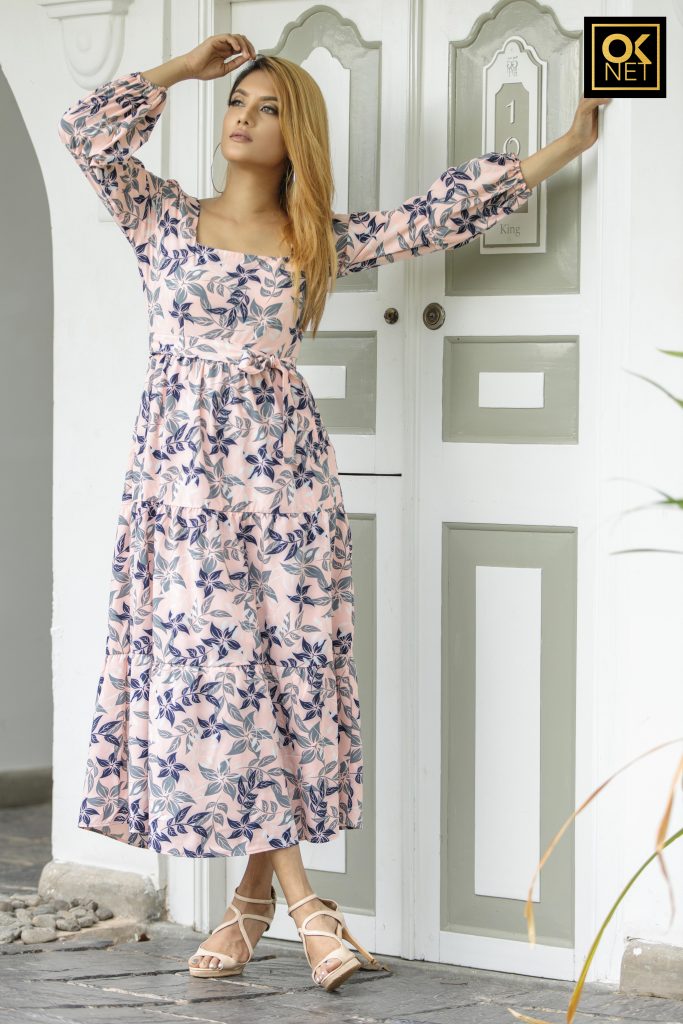 Edge puffed sleeve ruffle dress OK 2070