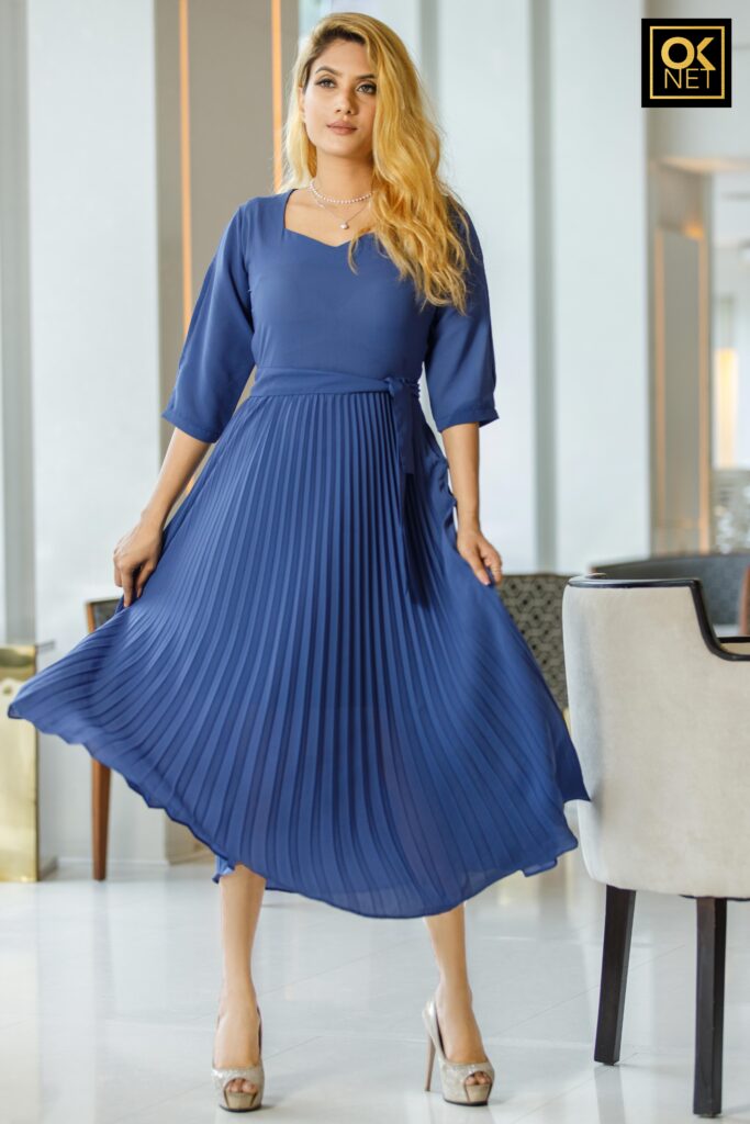 Blue sunray pleated flare dress OK3082
