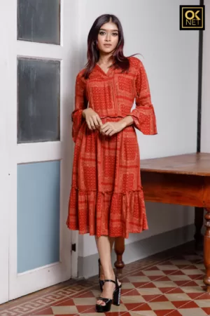 Collar dress with tiered skirt Ok22210