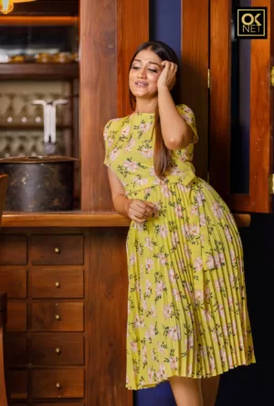 Pleated skirt dress OK12380