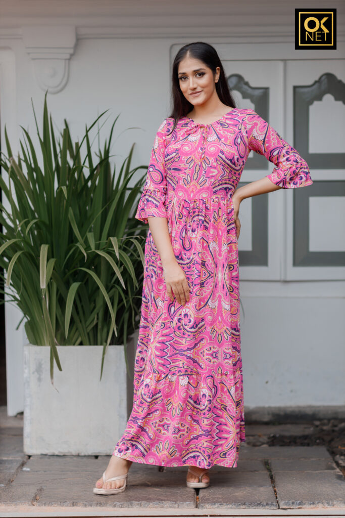 Pintucked neck detail dress OK32370