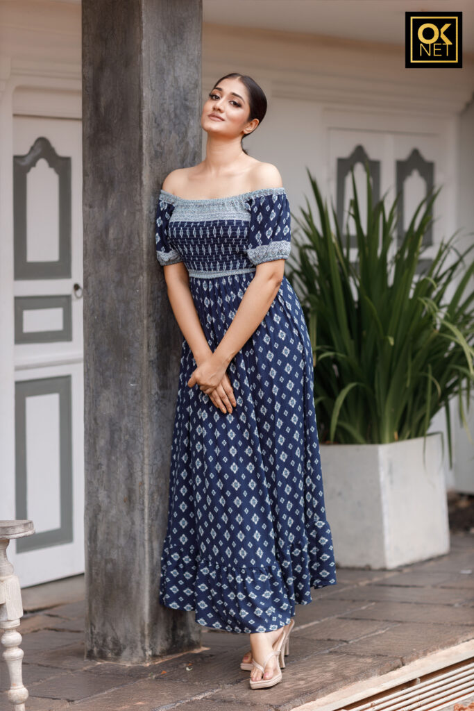 Two tone smocked dress OK32386