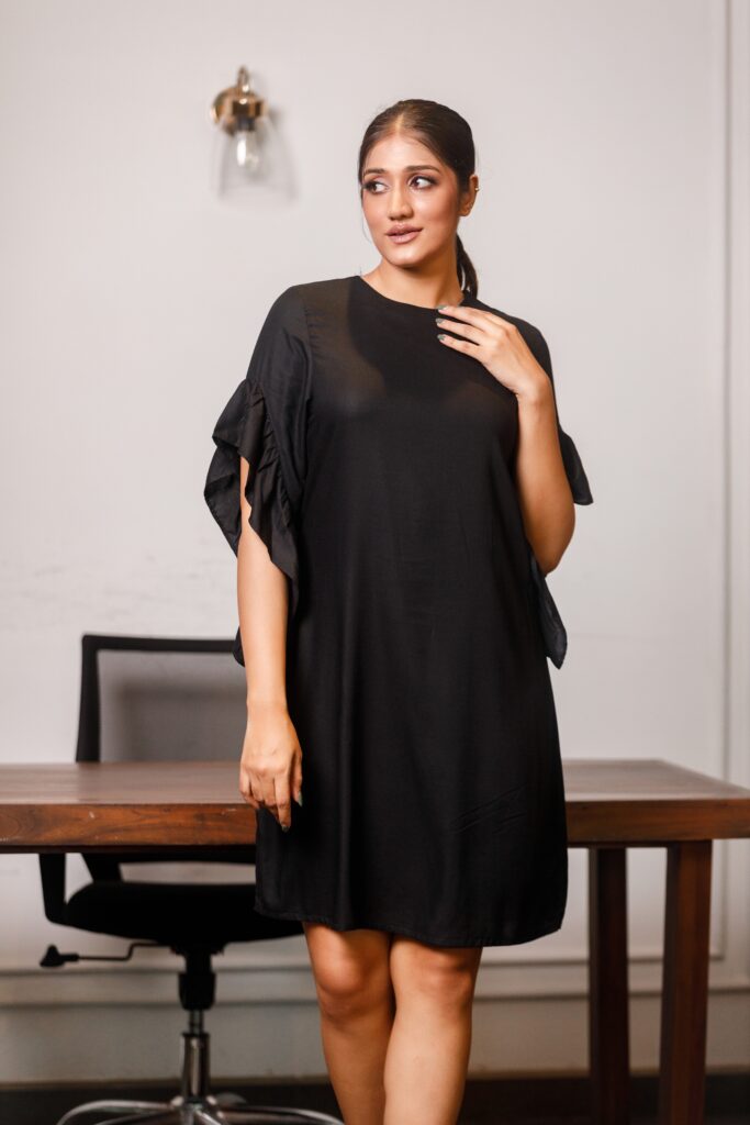 OK102380 Sleeve frill black dress
